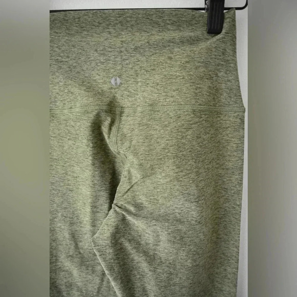 TAVI Ultra Soft Leggings - Picture 8 of 10